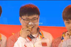 -Uzi在瑞士队比赛中势不可挡，连败引发热议！的简单介绍