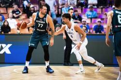 九游- 东契奇12次助攻激活全员 掘金选错毒药累垮约老师 