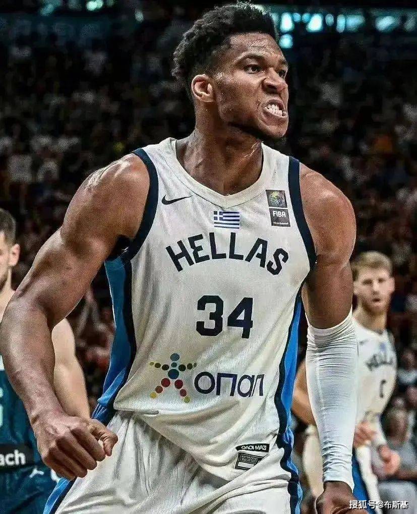 包含字母哥连续十场比赛得分超过高光表现，法国队挑战极限！的词条